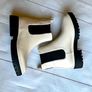 MK ankle boots